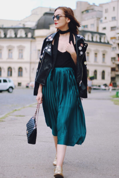 green skirt outfit