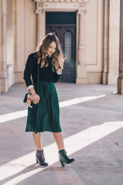 green skirt outfit