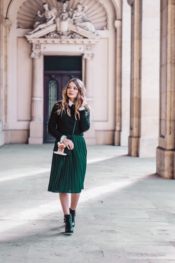 green skirt outfit