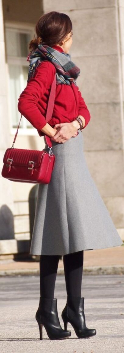 grey skirt outfit