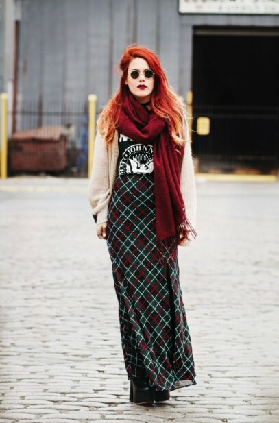 grunge skirt outfit