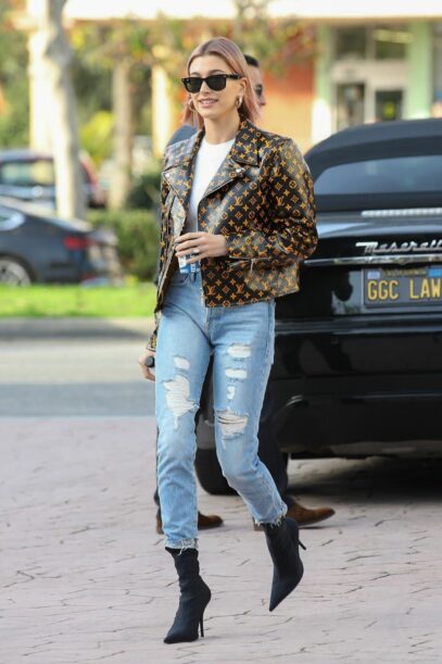 haley bieber street style