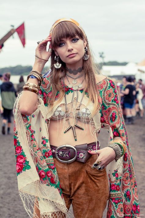 hippie outfits 70s bohemian
