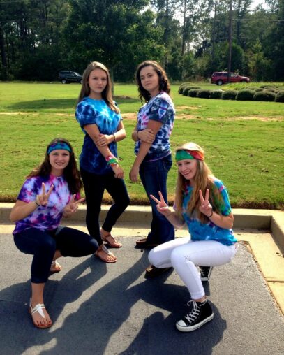 hippie outfits for school spirit week