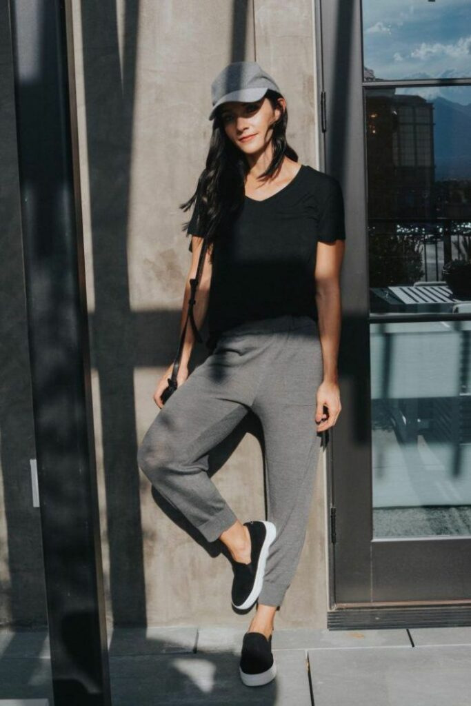 jogger pants outfit women street styles