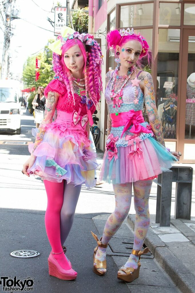 kawaii street fashion