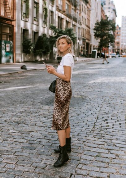 leopard skirt outfit