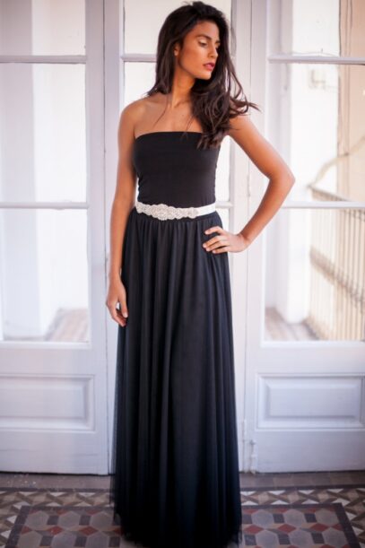 long black skirt outfit