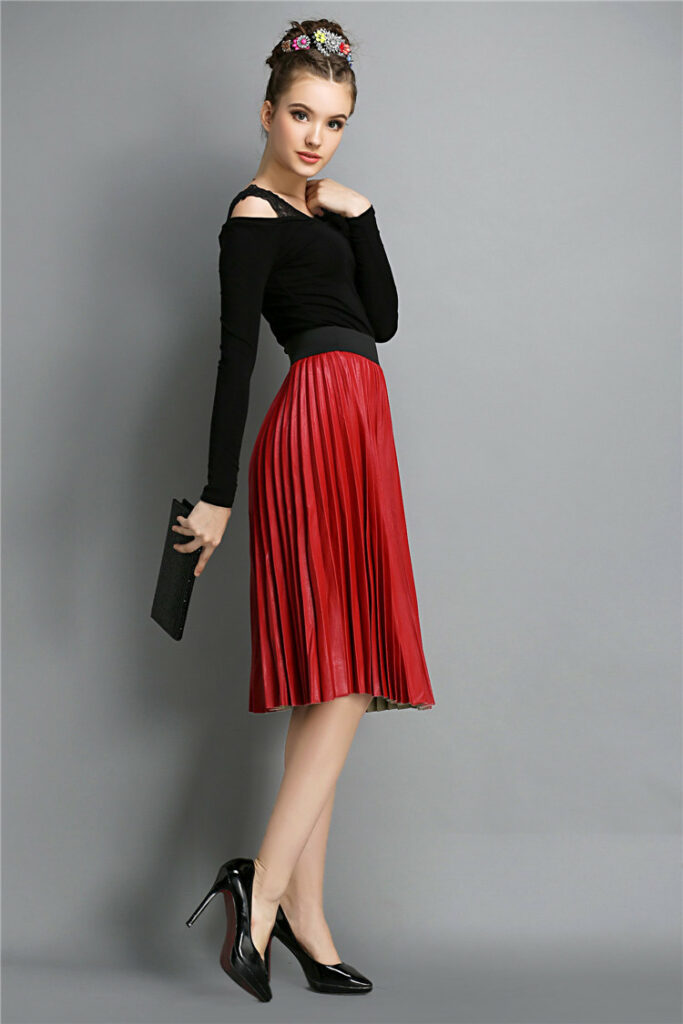 long pleated skirt outfit