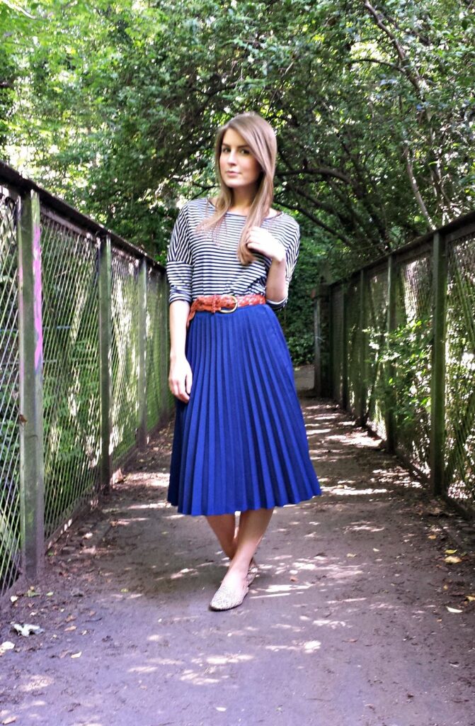 midi skirt outfit