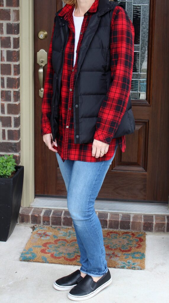 red plaid skirt outfit