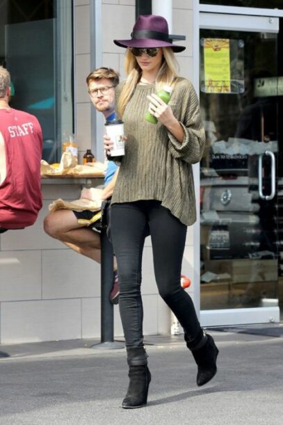 rosie huntington whiteley street style