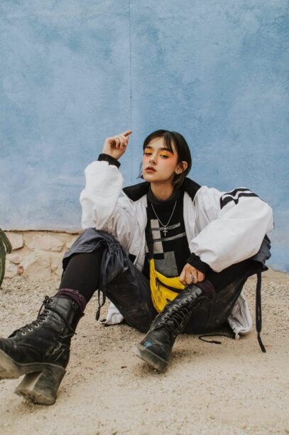 street fashion photography poses