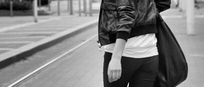 street fashion photography poses