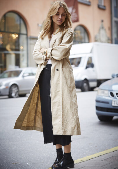 trench coat street style