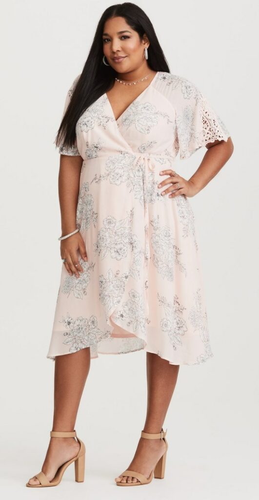 wedding guest plus size outfit