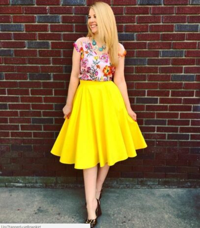 yellow skirt outfit